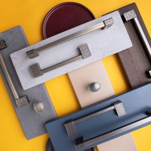 Фото: Изображение: Мебельная ручка скоба 192 атласная бронза EL-7210-192 MAB.