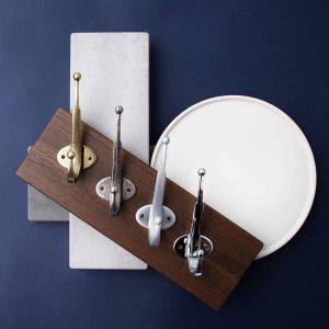 Фото - Крючок 2х-рожковый, матовый хром KR 0320 SC.