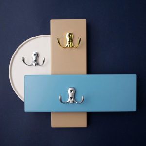 Изображение: Крючок мебельный металлический, матовый хром LT-0020-SC.